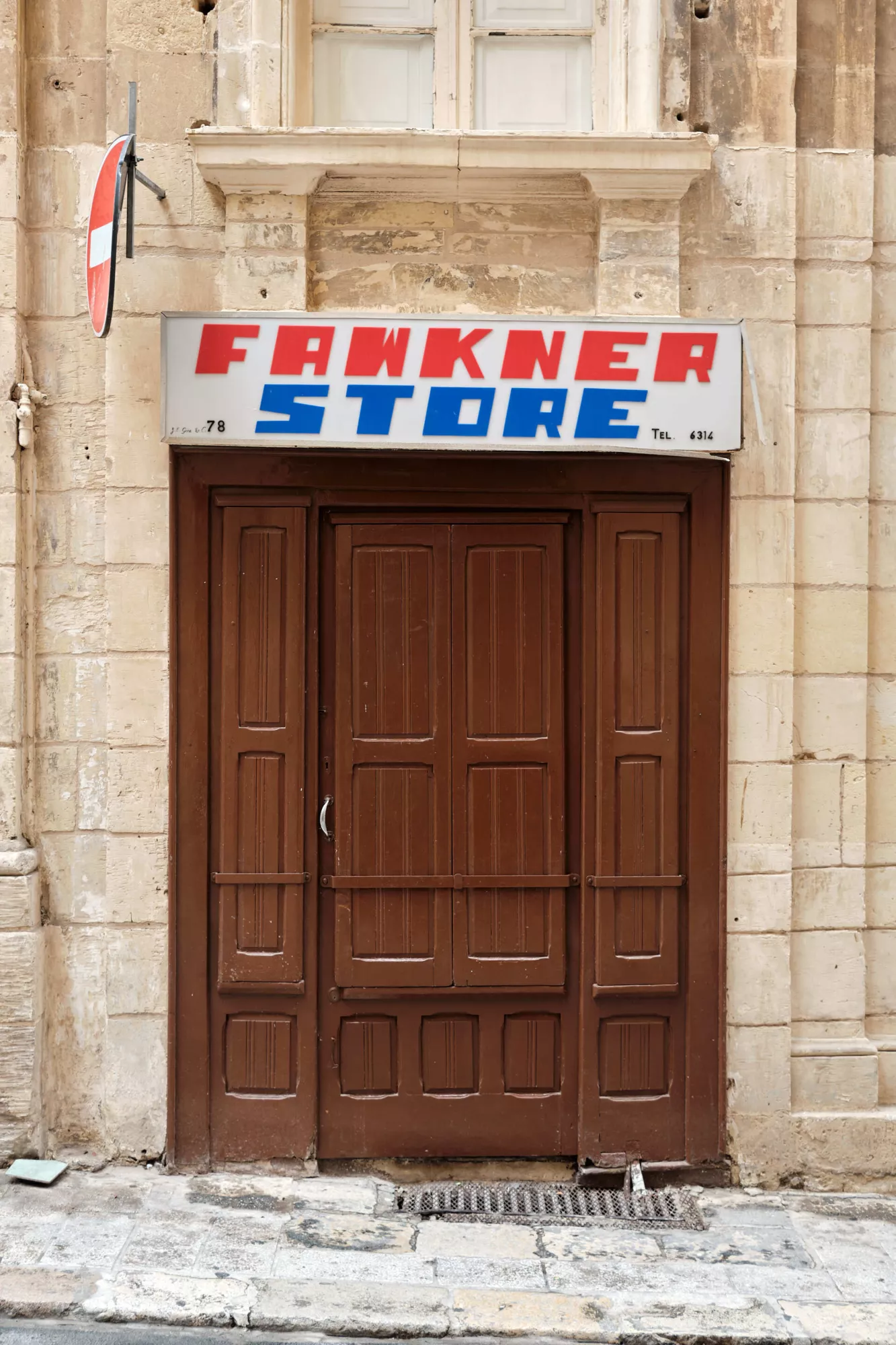 Typography malta shopfront 29